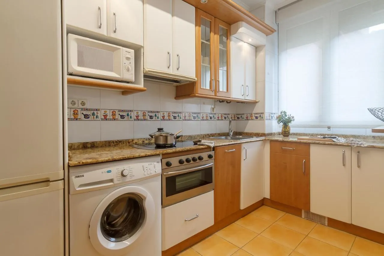 Fernandez Campo, Vivienda Turistica Centrica Reformada Con Wifi Daire Bilbao 0*,