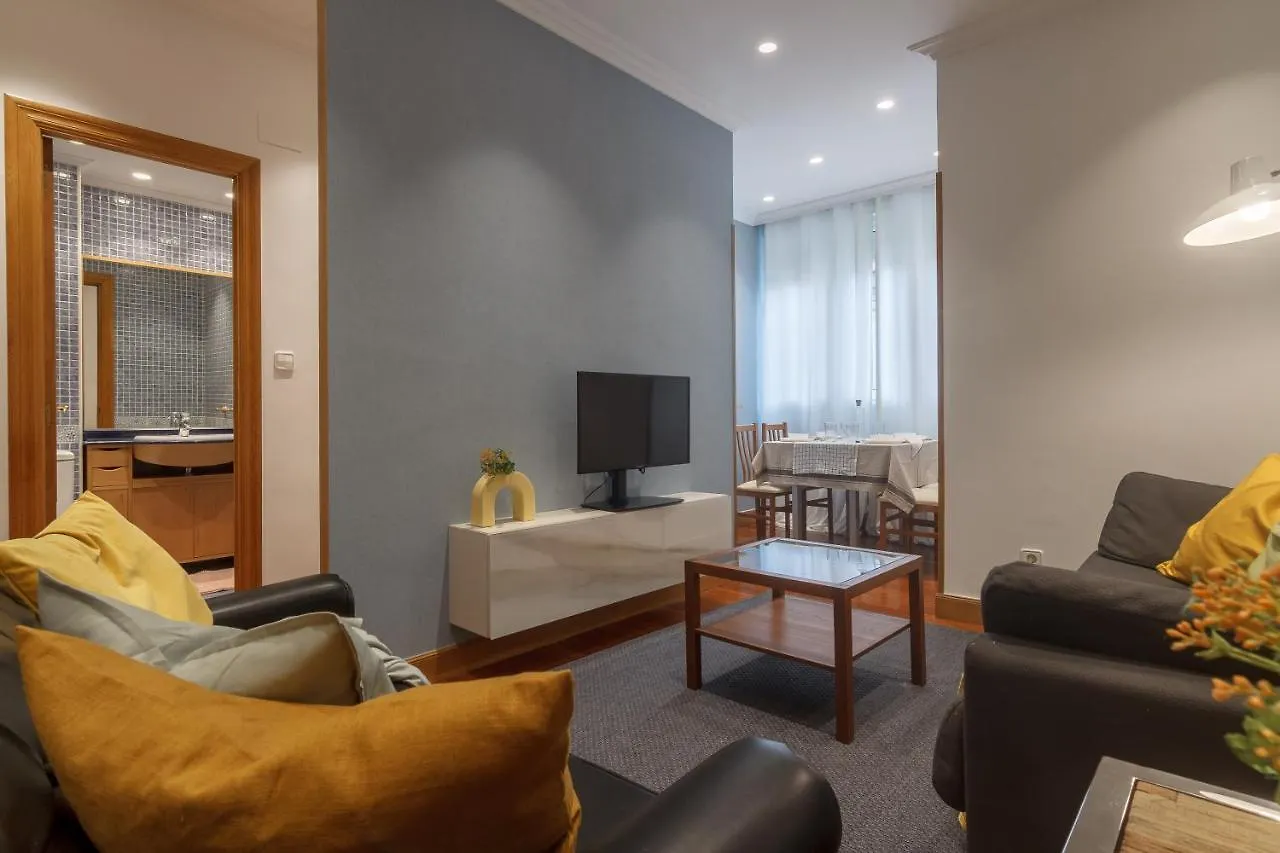 Fernandez Campo, Vivienda Turistica Centrica Reformada Con Wifi Daire Bilbao 0*,  İspanya